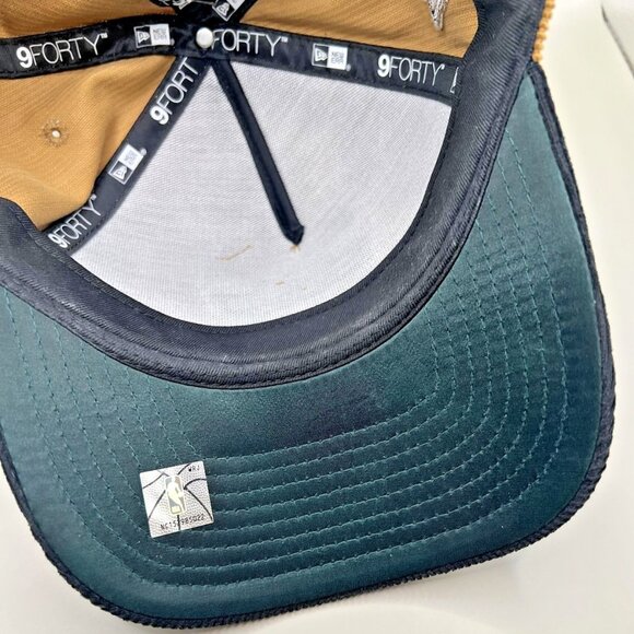 Chicago Bulls Hat Cap Snap Back Men One Size Tan NBA Basketball New Era Corduroy - Picture 8 of 8